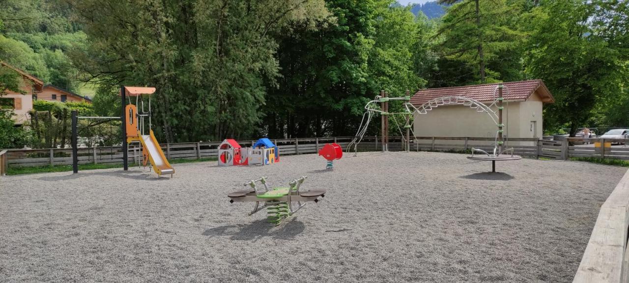 Appartement T2 A Bernex Avec Wifi, Vue Sur Montagne Exterior foto
